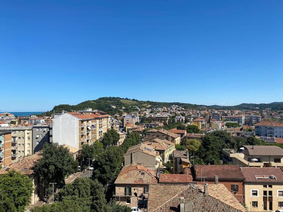 Ferienwohnung Matteotti28 Pesaro Exterior foto